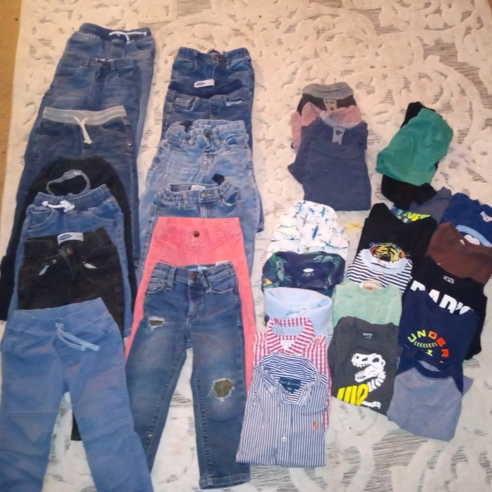 Boys size 2T clothing lot